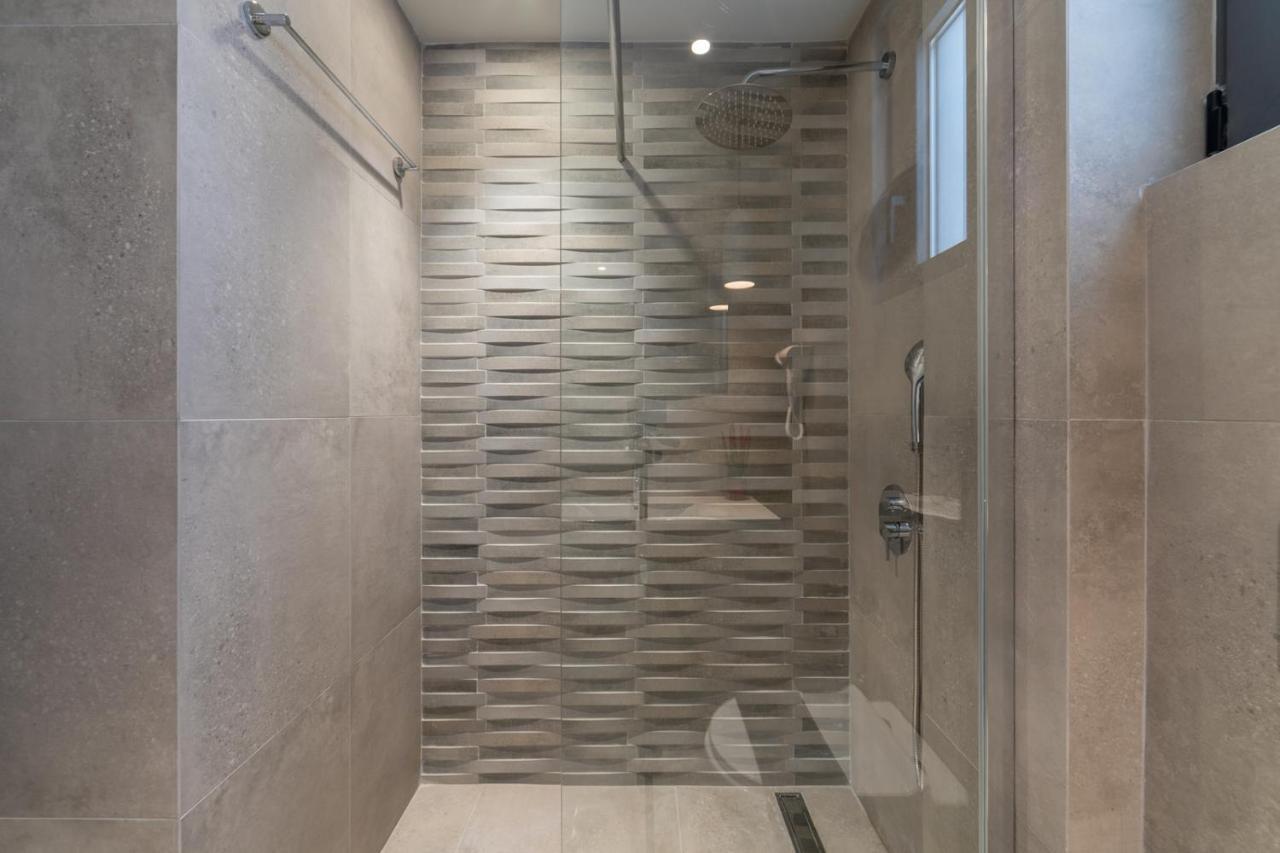Brand New Suite No3 Heraklion  Luaran gambar